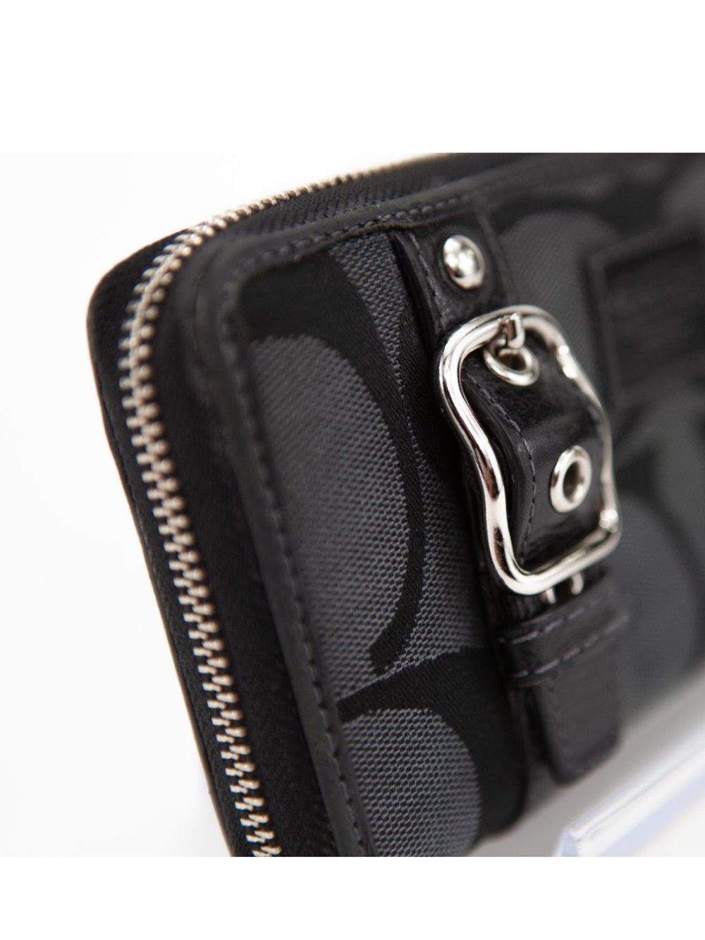 Coach Zoe Signature C Zip Clutch Jacquard Wallet Y2K EUC Coach - Picture 7 of 16